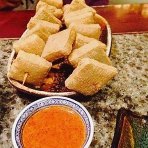 娱乐718贴吧揭露圈内“瓜田”盛况，黄明昊吃瓜视频引关注