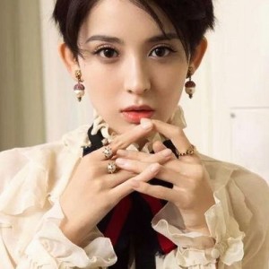 李易峰动态引关注：背后真相与娱乐圈现状解析