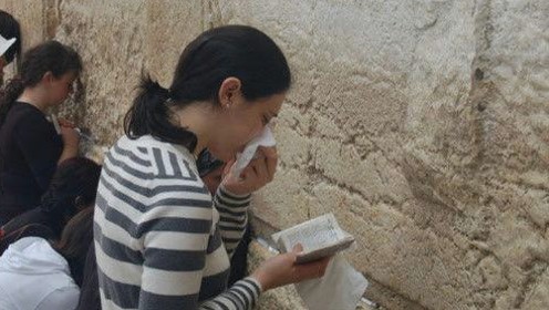 吃瓜爆料热潮引爆娱乐圈与生活点滴