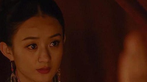 揭秘娱乐圈：明星恋情、争议与魅力女性全解析